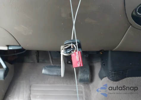 2000 Ford F-150 Lariat/Xl/Xlt from USA, damaged, VIN 1FTRX08L6YKA10159